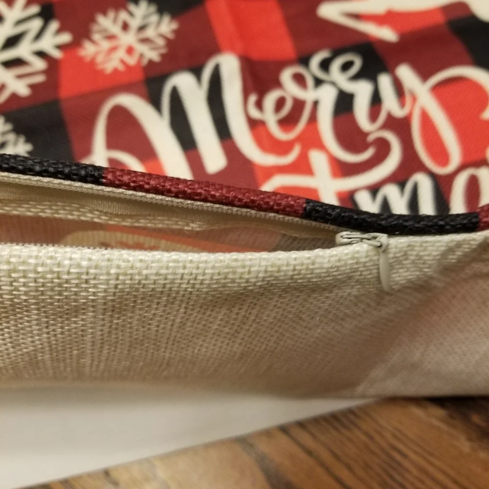 New Holiday Plaid Merry Christmas Pillow Cover